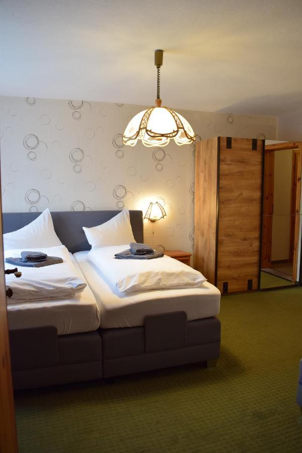 Landhotel Lichte Aue Lichtenau Stutzengrun Exterior foto